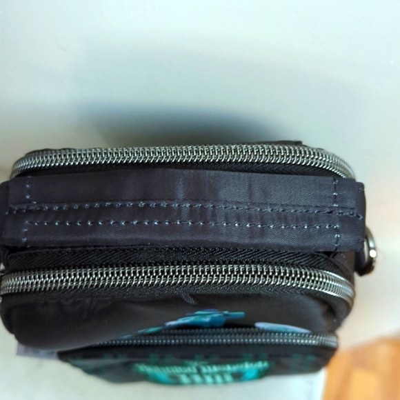 Walt Disney Parks Lug Crossbody Belt Bag Haunted Mansion - Picture 3 of 7